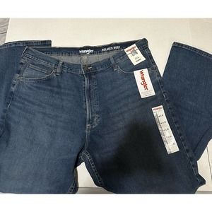 Wrangler Men's 10/ 30*32 Retro Relaxed Fit Boot Cut Jean. NWT